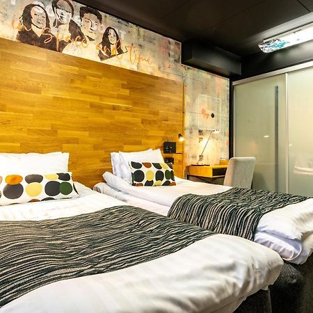 Time Hostel Nova - Sairaalan Vieressae ยิวาสคูลา ภายนอก รูปภาพ