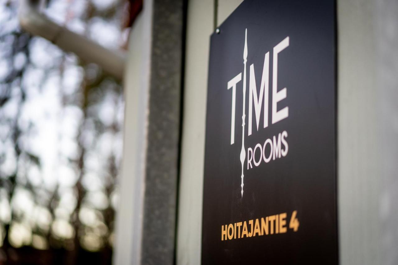 Time Hostel Nova - Sairaalan Vieressae ยิวาสคูลา ภายนอก รูปภาพ